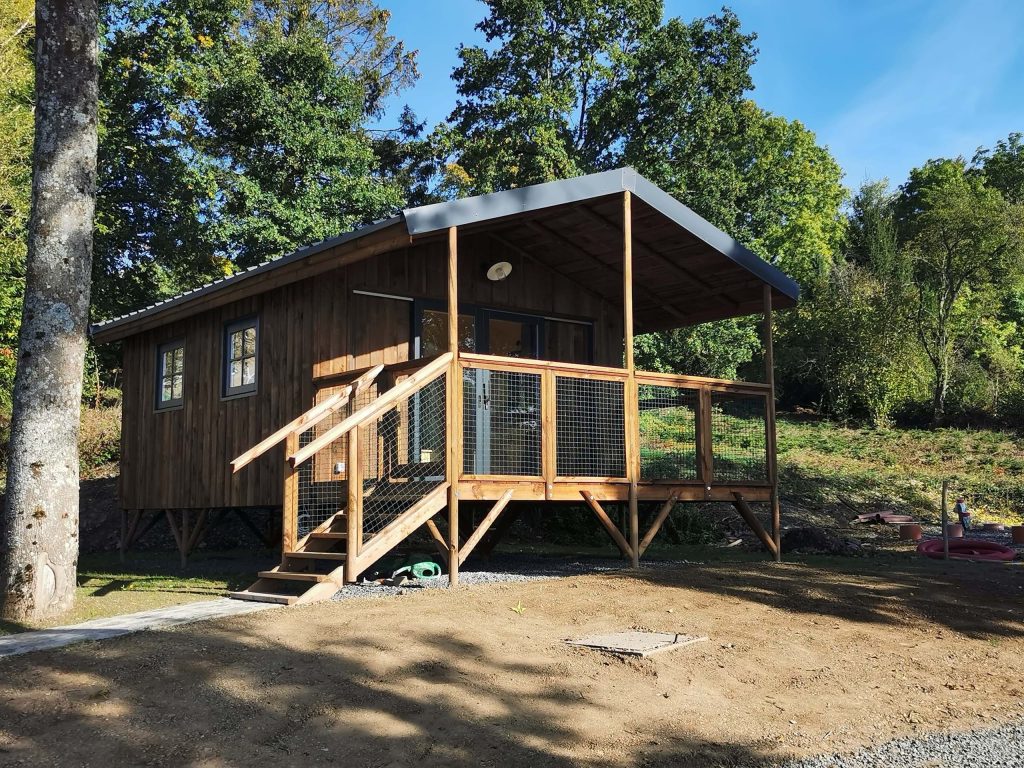 LODGE FEROE  MOTEL