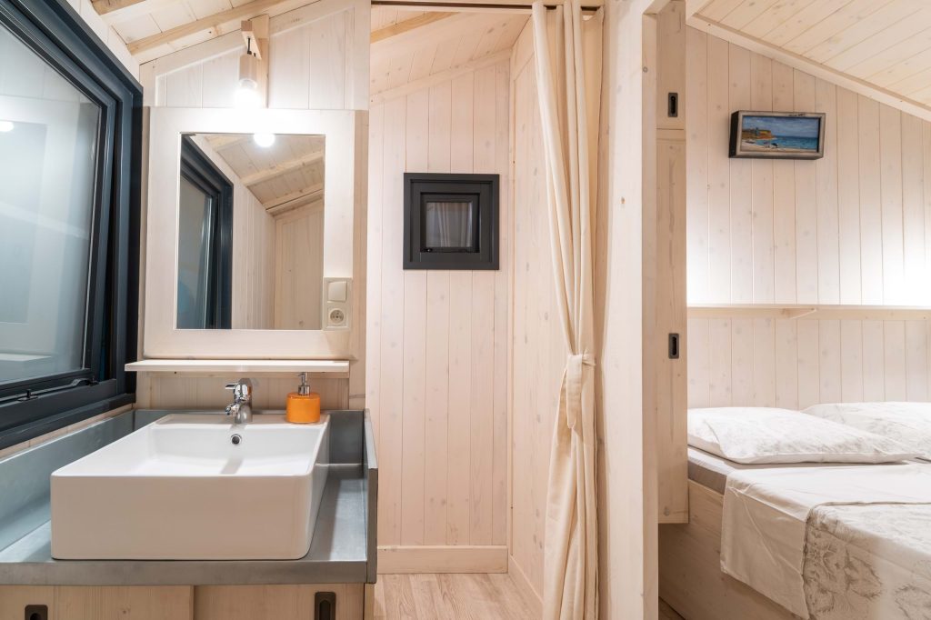 LODGE  SOLARO