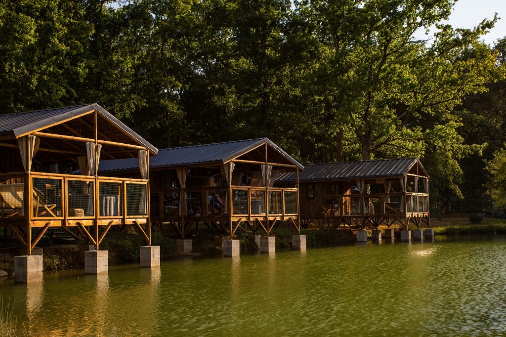 LODGE  SOLARO